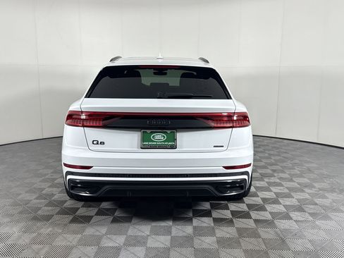Used 2022 Audi Q8 Premium Plus AWD/4WD image 10