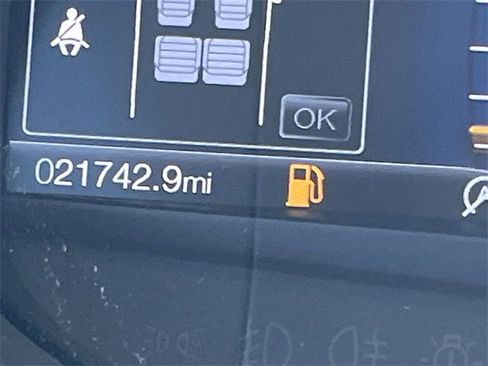 Used 2022 Ford Edge Titanium w/ Class II Trailer Tow Package image 41