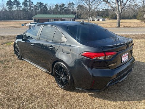 Used 2021 Toyota Corolla XSE image 13