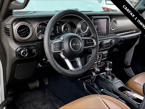 Used 2023 Jeep Wrangler Rubicon w/ Steel Bumper Group image 16