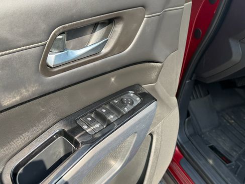 Used 2022 Nissan Pathfinder SL w/ SL Premium Package FWD image 26