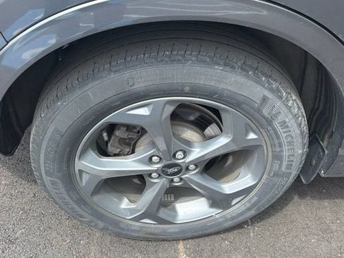 Used 2023 Ford Escape ST-Line w/ Tech Pack #1 AWD/4WD image 9