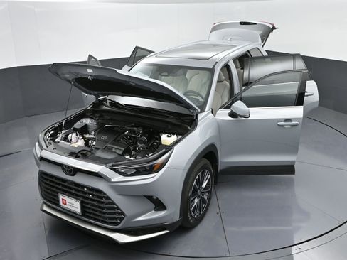 Certified 2026 Toyota Grand Highlander MAX Platinum image 54