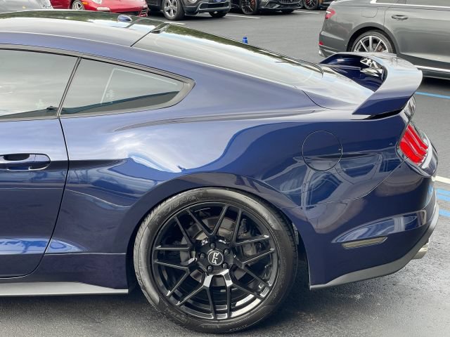 Used 2019 Ford Mustang GT Premium w/ GT Performance Package RWD image 18