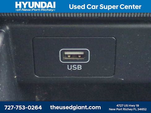 Used 2020 Hyundai Palisade SE FWD image 23