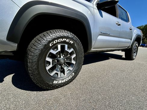 Used 2021 Toyota Tacoma TRD Off-Road image 19