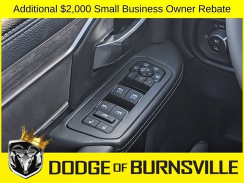 New 2026 RAM 2500 Laramie AWD/4WD image 10