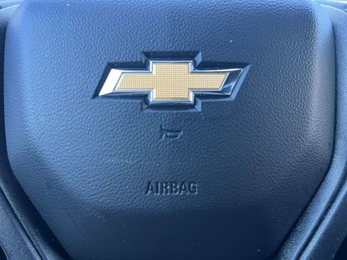 Used 2024 Chevrolet Silverado 1500 Custom image 5