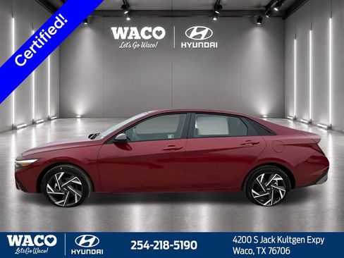 Used 2025 Hyundai Elantra Sport FWD image 13
