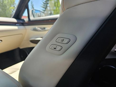 Used 2026 Genesis GV70 3.5T Sport Prestige AWD/4WD image 19