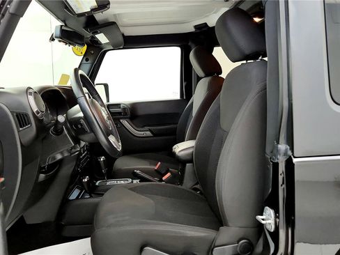 Used 2017 Jeep Wrangler Sport image 22