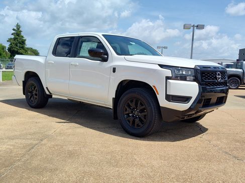 New 2026 Nissan Frontier SV w/ SV Convenience Package AWD/4WD image 5