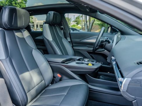 Used 2024 Cadillac Lyriq Tech RWD image 20