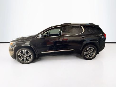 Used 2017 GMC Acadia Denali w/ Technology Package image 9