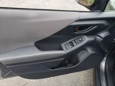 Used 2024 Subaru Crosstrek 2.0i Premium image 11