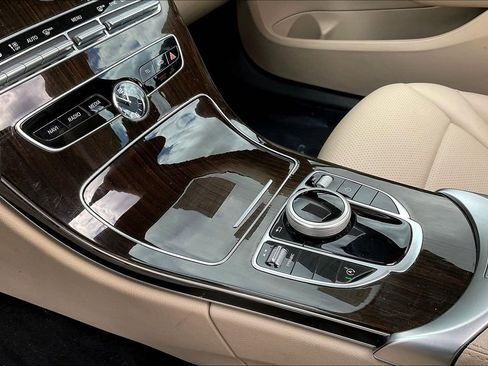 Used 2021 Mercedes-Benz C 300 4MATIC Sedan w/ Premium Package image 18