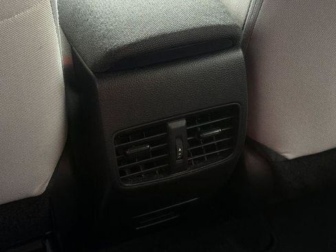 Certified 2025 Toyota Corolla Cross LE FWD image 14