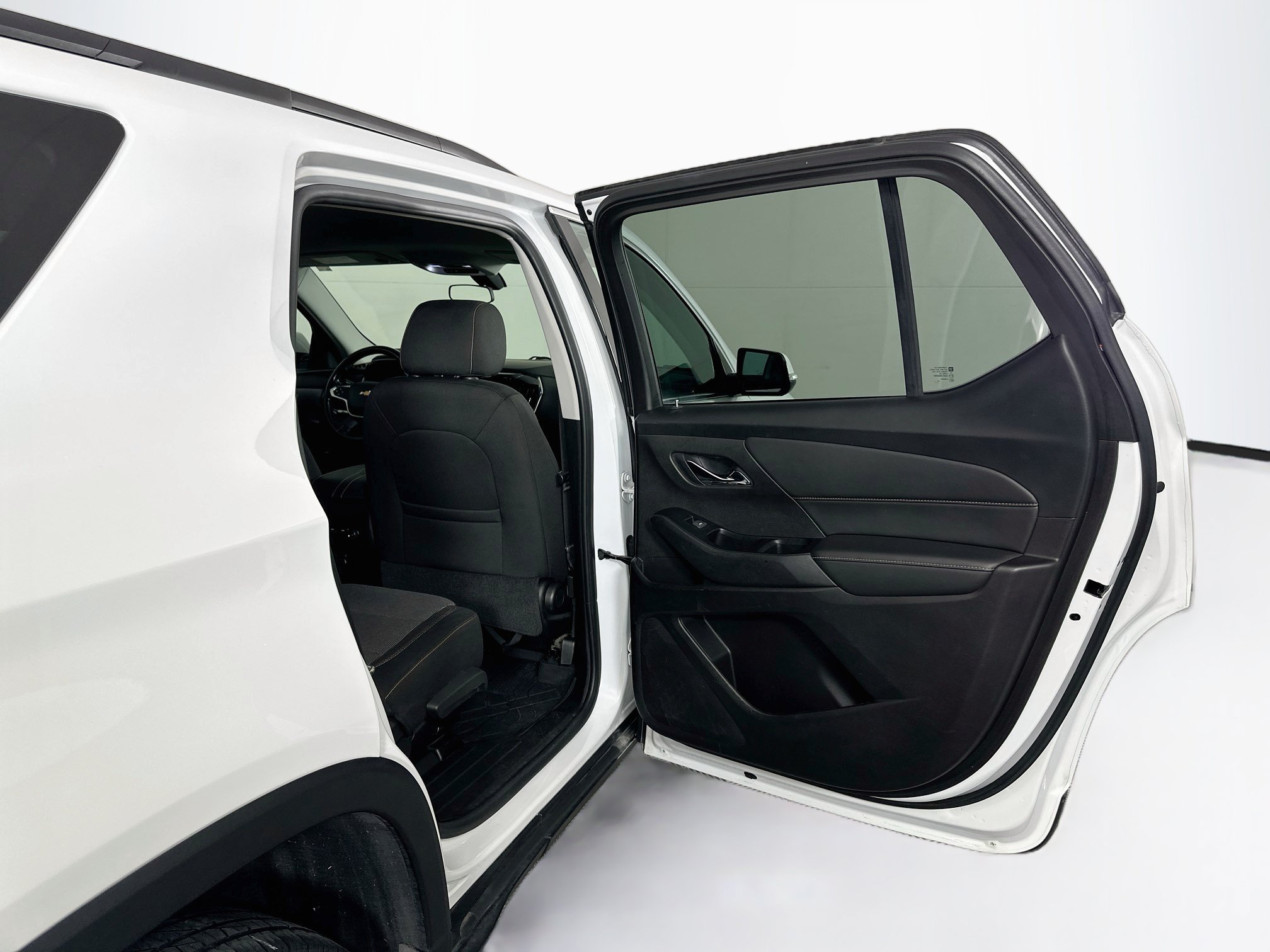 Used 2019 Chevrolet Traverse LT FWD image 31