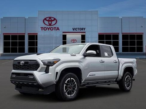 New 2025 Toyota Tacoma TRD Sport image 1