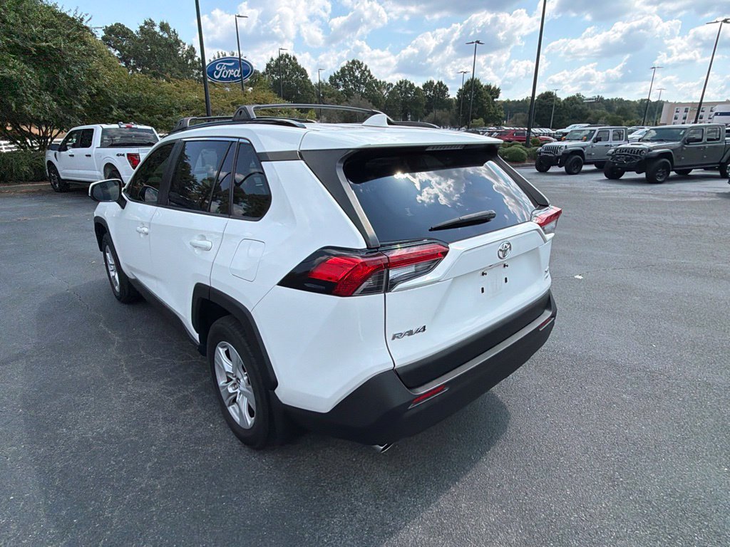 Used 2019 Toyota RAV4 XLE w/ All Weather Liner Package AWD/4WD image 17