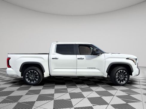 Used 2024 Toyota Tundra Limited image 6