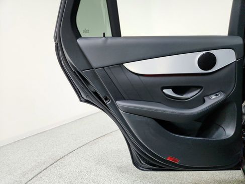 Certified 2022 Mercedes-Benz GLC 300 4MATIC image 17