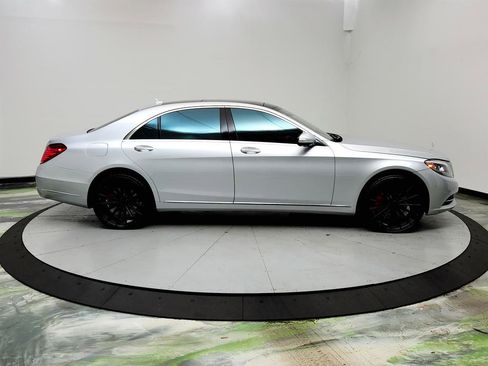 Used 2014 Mercedes-Benz S 550 Sedan w/ Premium 1 Package image 4
