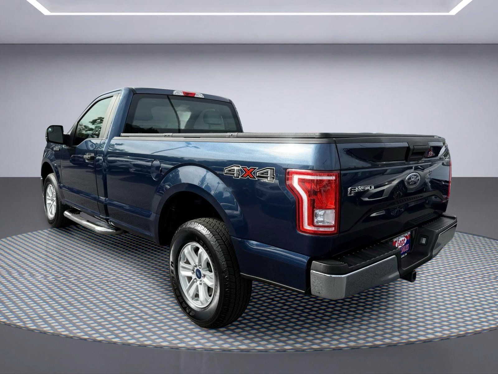 Used 2017 Ford F150 XL w/ Equipment Group 101A Mid AWD/4WD image 4
