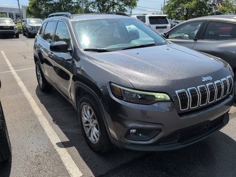 Used 2022 Jeep Cherokee Latitude Lux AWD/4WD image 3