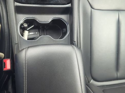 Used 2024 Jeep Grand Cherokee Limited image 39