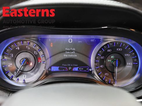 Used 2023 Chrysler 300 S RWD image 18