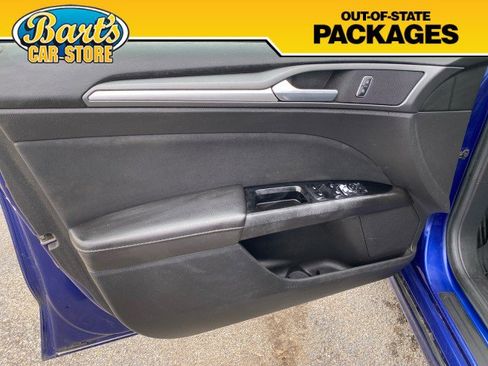 Used 2016 Ford Fusion SE image 21