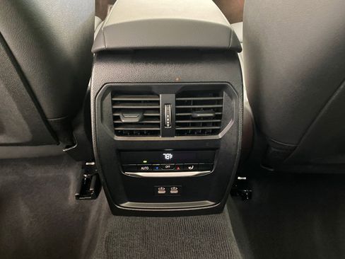 Certified 2025 BMW 430i xDrive w/ M Sport Package image 30