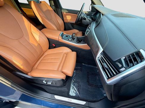Used 2022 BMW X5 xDrive40i w/ Premium Package AWD/4WD image 15