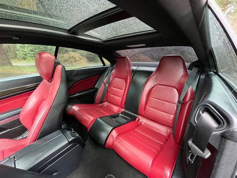 Used 2016 Mercedes-Benz E 550 Coupe w/ Premium 1 Package image 9