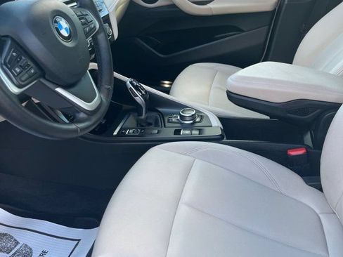 Used 2022 BMW X1 sDrive28i w/ Convenience Package FWD image 16