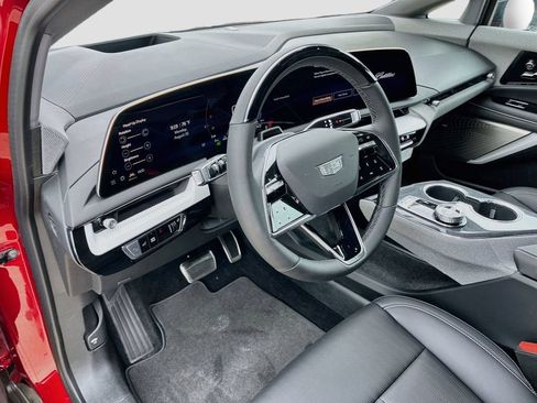 New 2027 Cadillac Optiq Premium Luxury AWD/4WD image 15