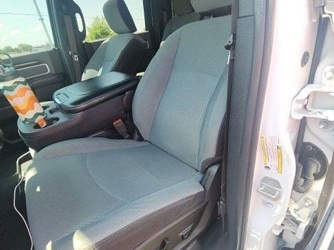 Used 2021 RAM 2500 Big Horn w/ Level 1 Equipment Group AWD/4WD image 23