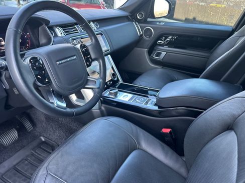 Used 2020 Land Rover Range Rover HSE image 9