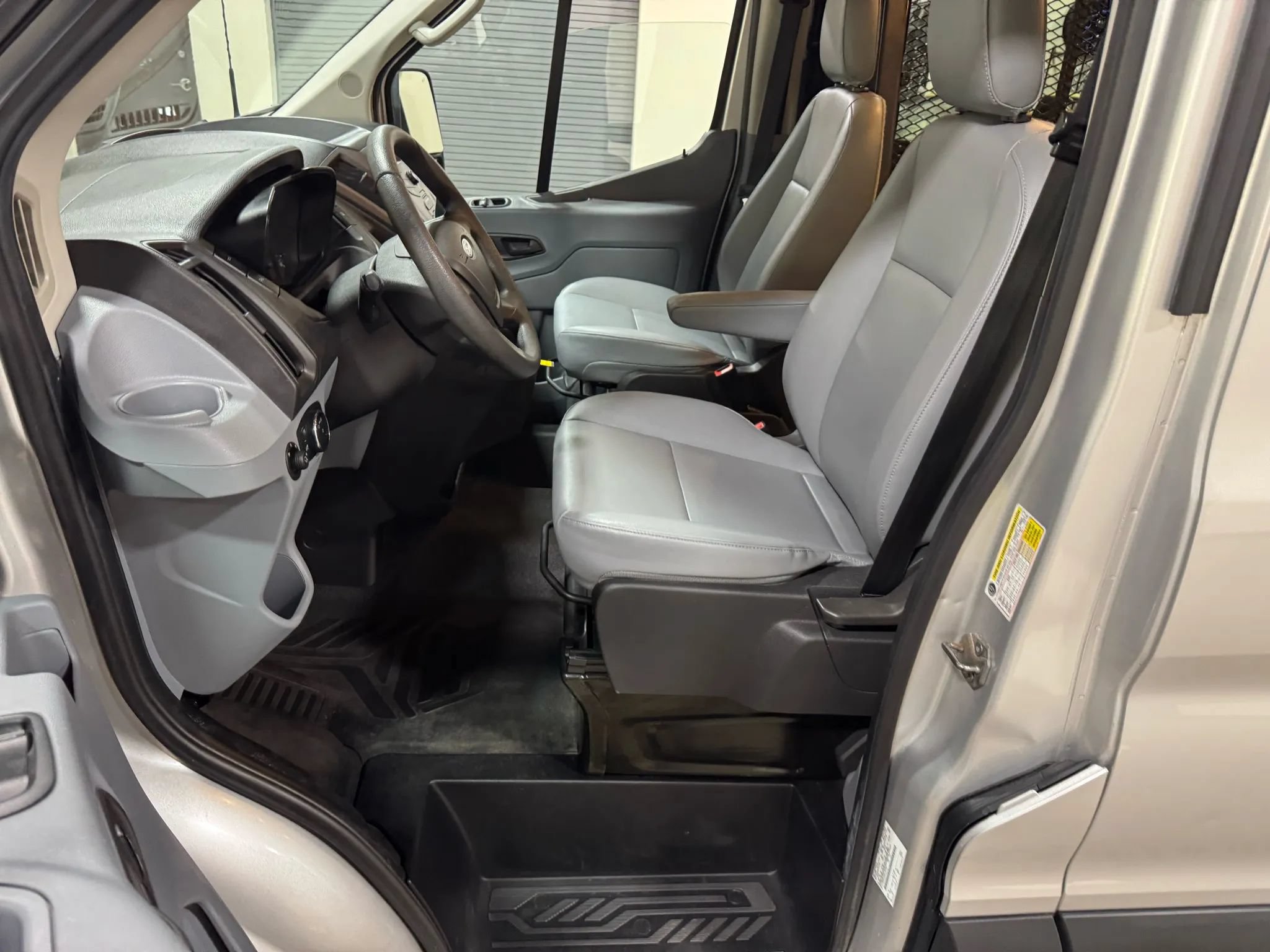 Used 2015 Ford Transit 350 148 Medium Roof RWD image 36