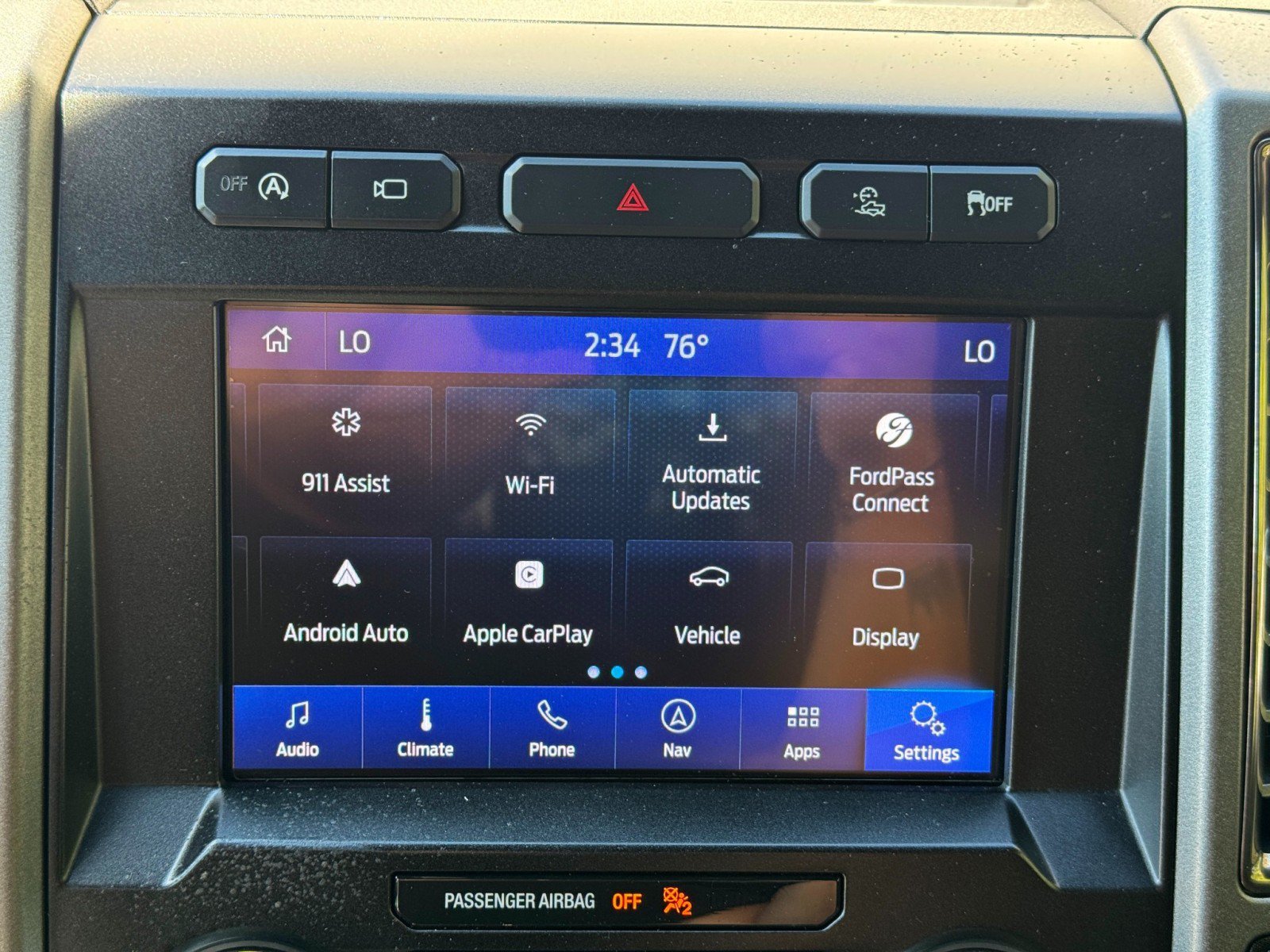 Used 2019 Ford F150 Raptor w/ Equipment Group 802A Luxury AWD/4WD image 32