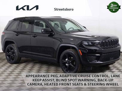 Used 2023 Jeep Grand Cherokee Altitude