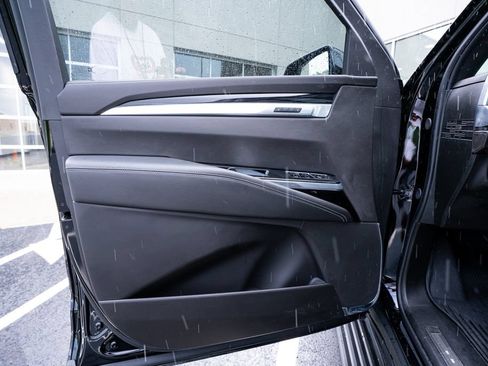 Used 2025 Cadillac Escalade Sport w/ LPO, ONYX Package AWD/4WD image 26