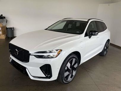 Used 2024 Volvo XC60 T8 Plus w/ Climate Package
