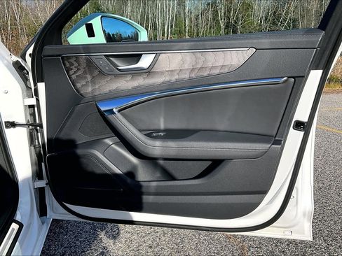 Used 2024 Audi A6 Premium Plus image 22