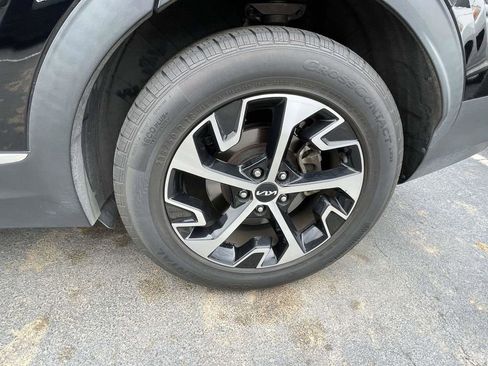 Used 2023 Kia Sportage EX FWD image 29