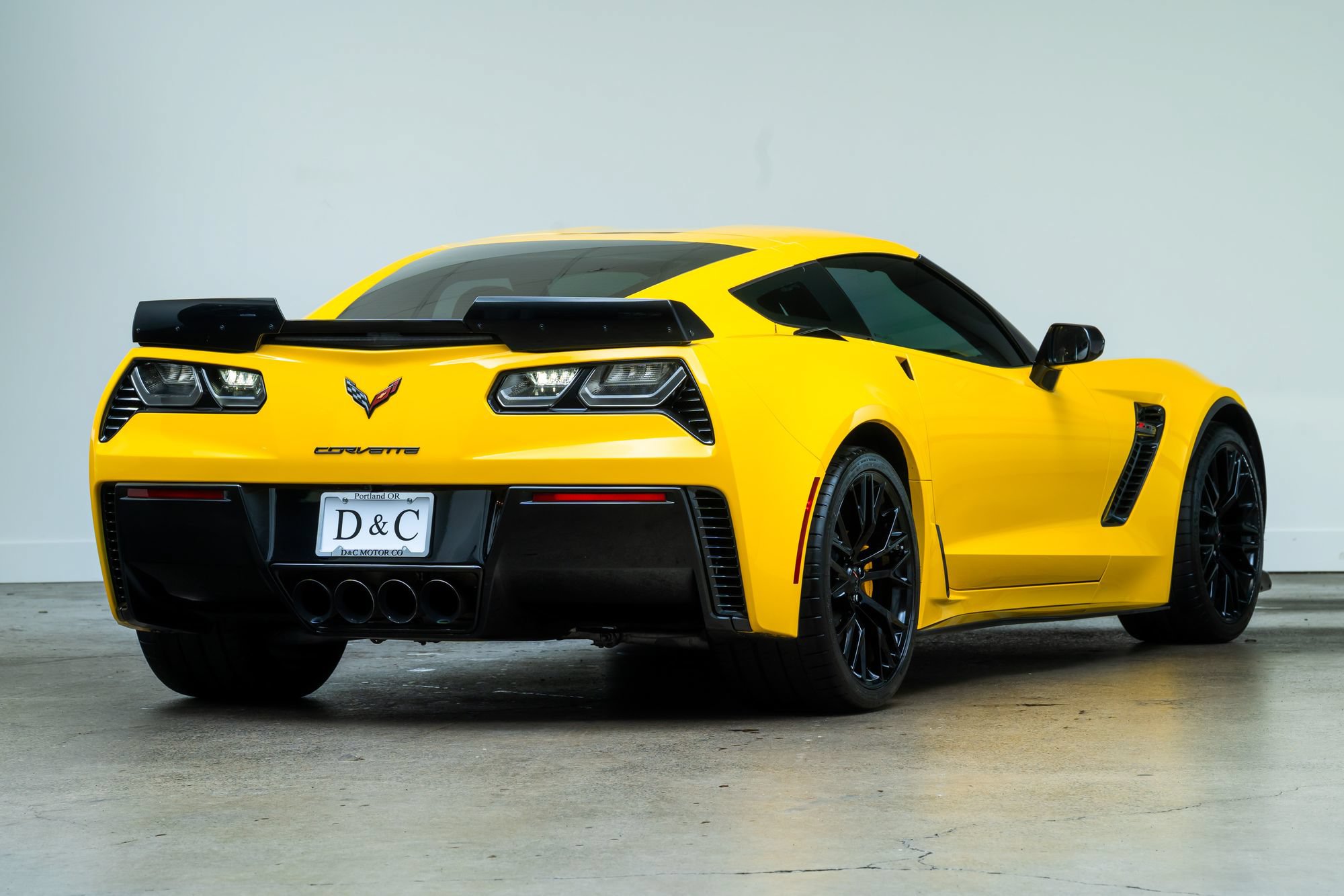 Used 2017 Chevrolet Corvette Z06 RWD image 8