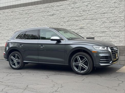 Used 2020 Audi SQ5 Premium Plus w/ Premium Plus Package AWD/4WD image 4