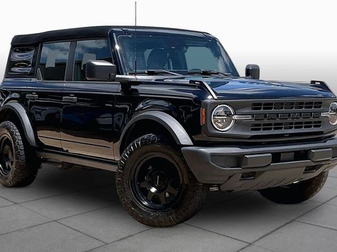 Used 2023 Ford Bronco 4-Door AWD/4WD image 4