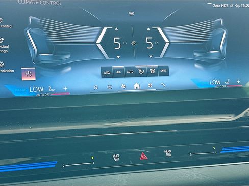 Certified 2024 BMW 530i image 16